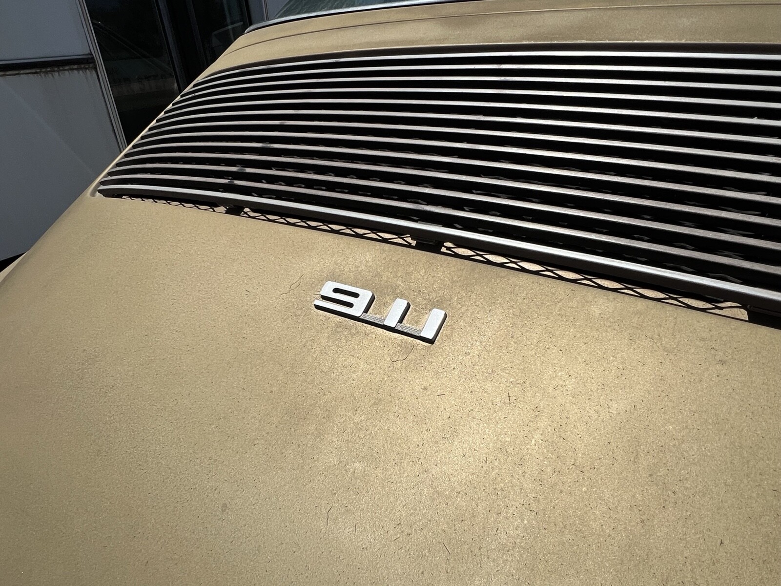 Porsche-911-1974-3