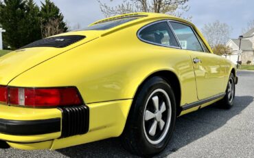 Porsche-911-1974-9