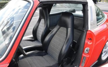 Porsche-911-1974-Coupe-15