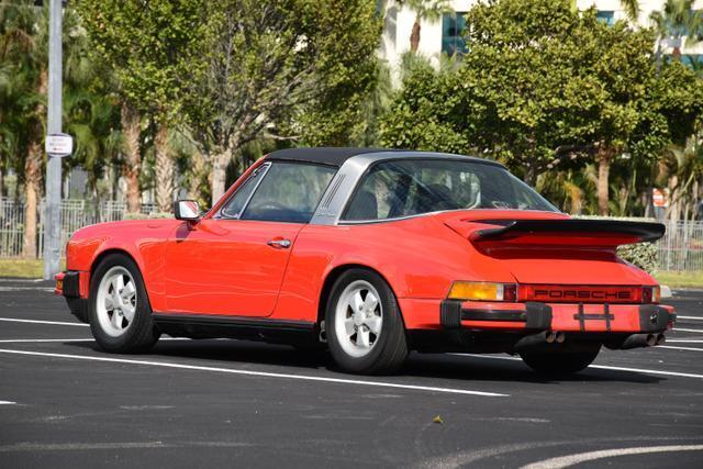 Porsche-911-1974-Coupe-3