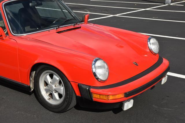 Porsche-911-1974-Coupe-7