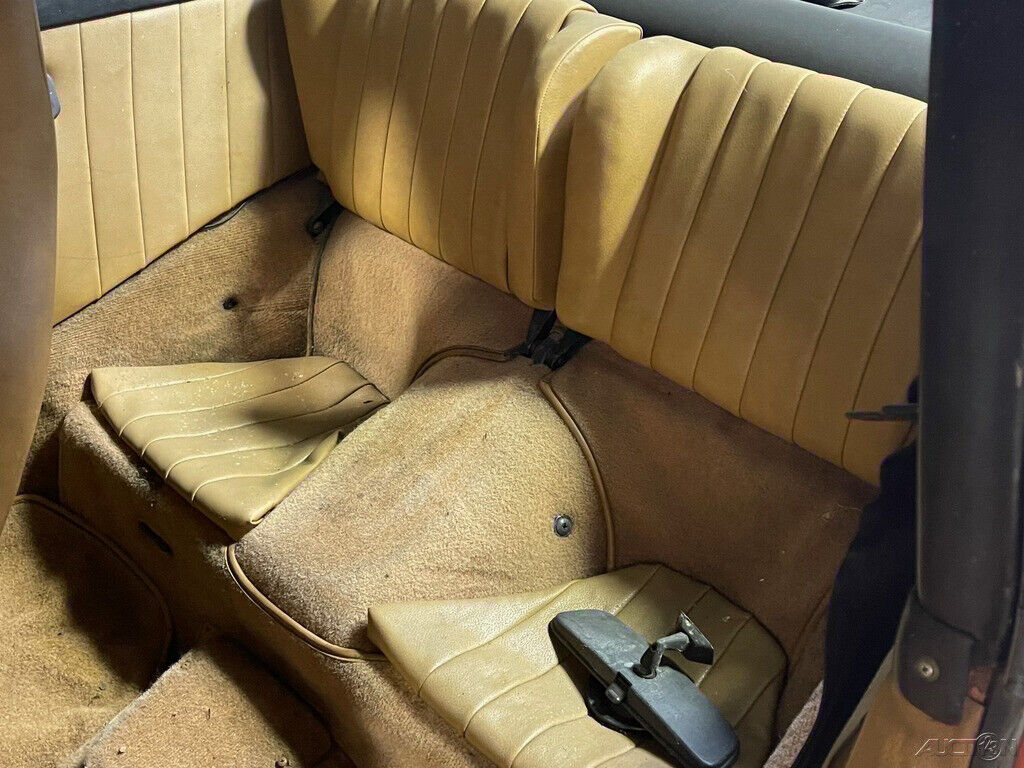 Porsche-911-1974-Other-17