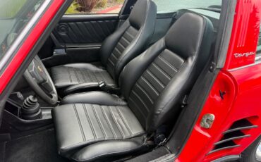Porsche-911-1976-16