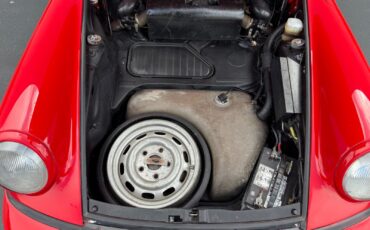 Porsche-911-1976-19