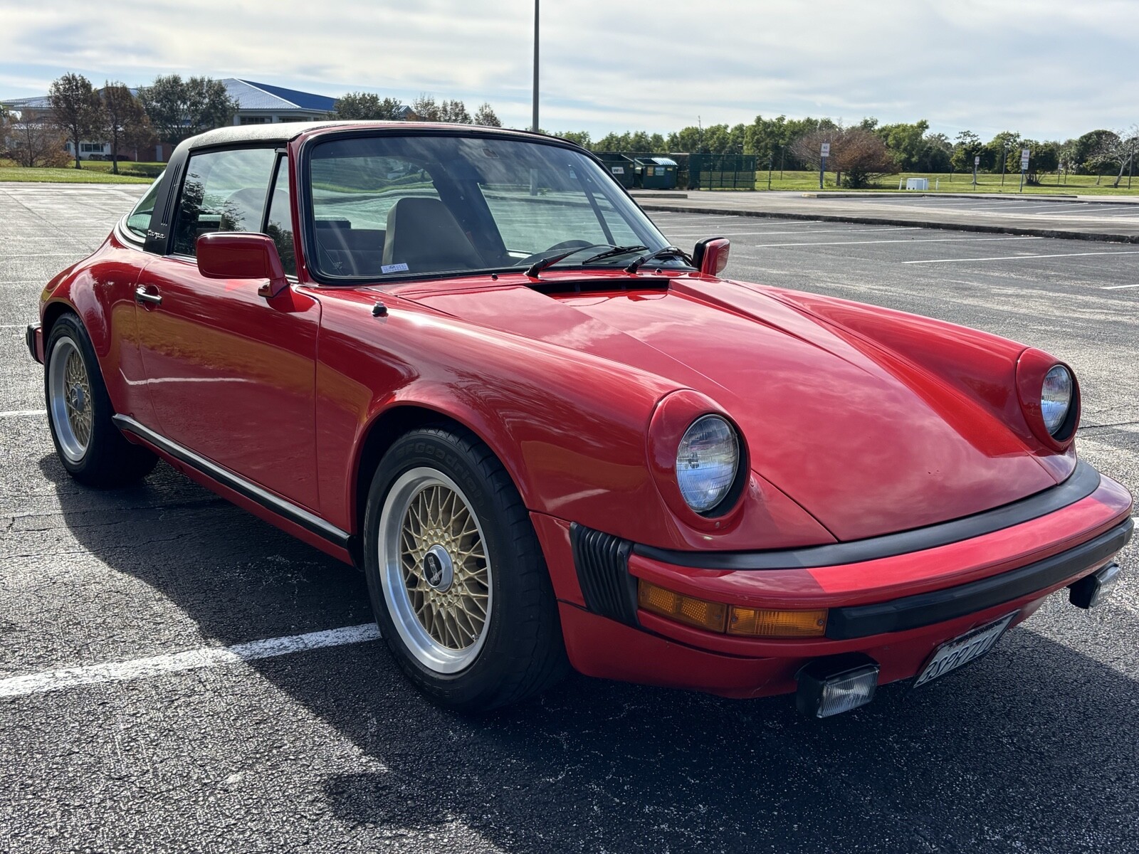 Porsche-911-1977-1