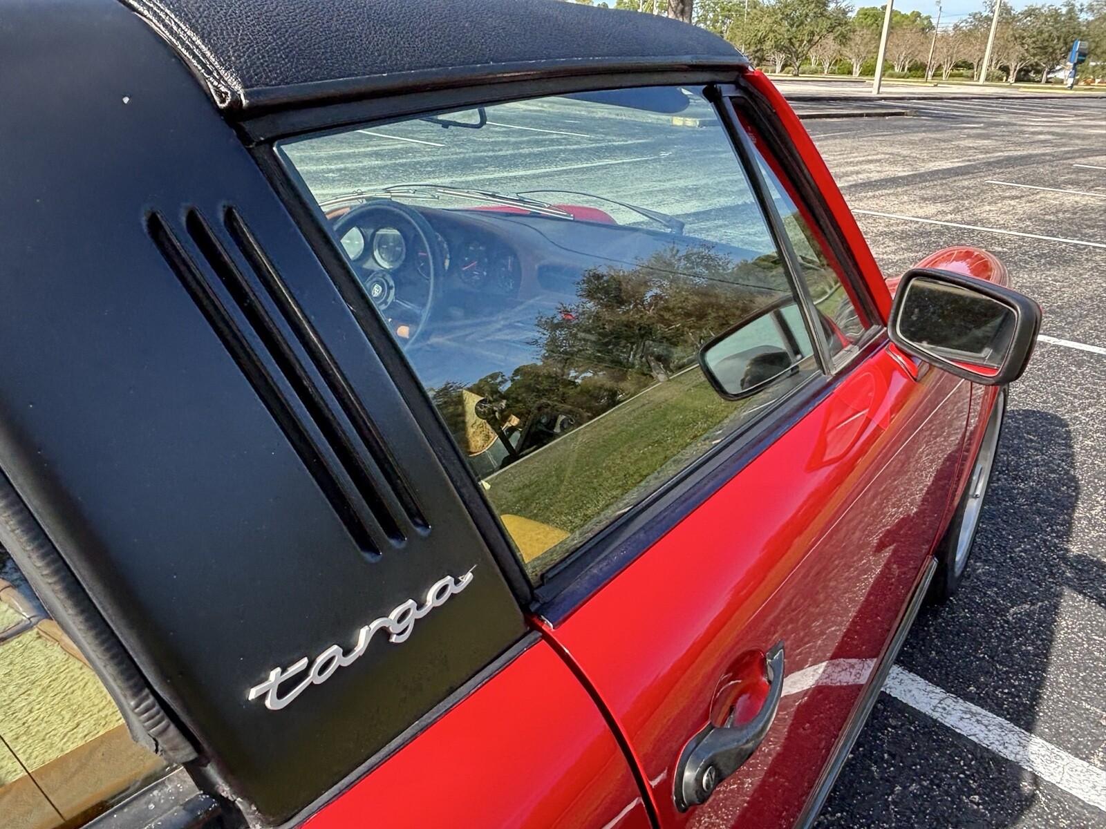 Porsche-911-1977-11