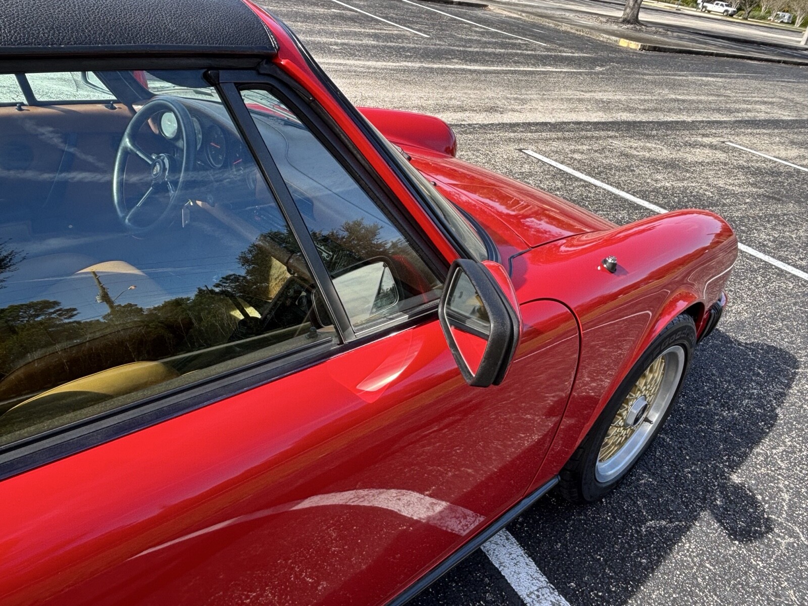 Porsche-911-1977-3