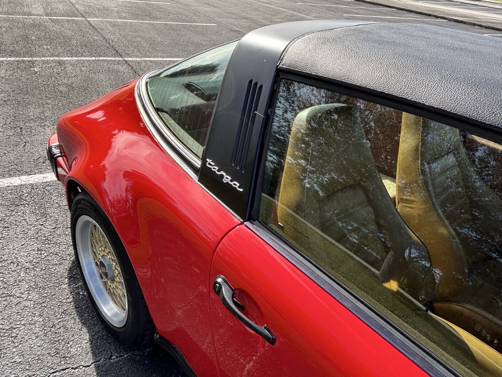 Porsche-911-1977-4