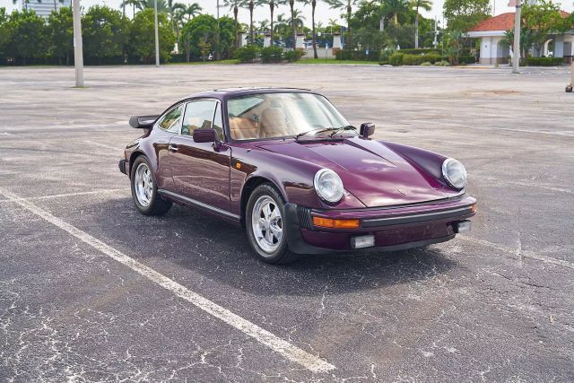 Porsche-911-1977-Coupe-1