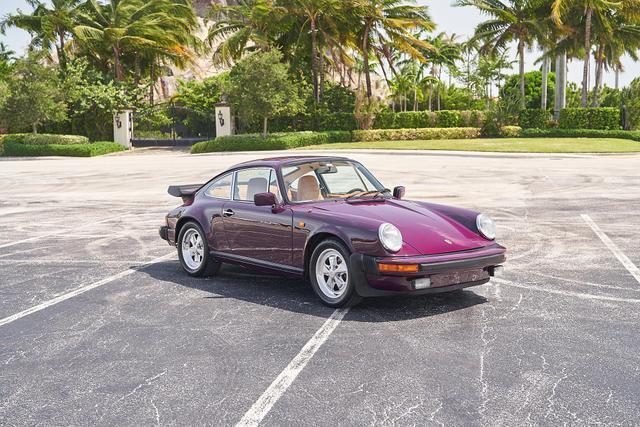 Porsche-911-1977-Coupe-3