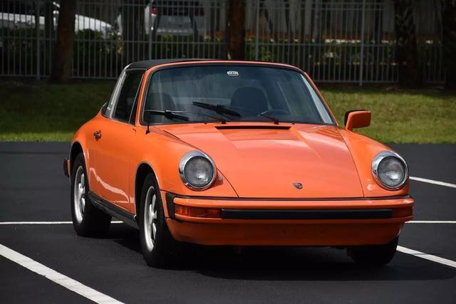 Porsche-911-1977-Targa-10