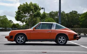 Porsche-911-1977-Targa-11