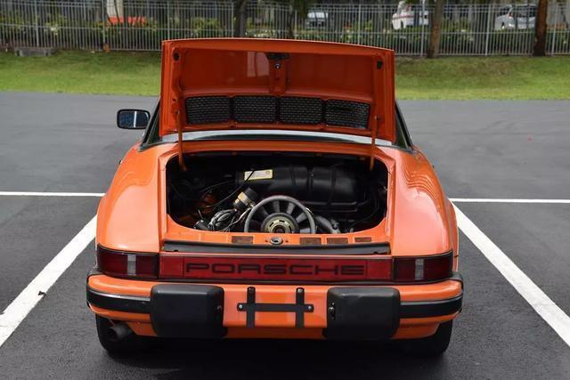 Porsche-911-1977-Targa-29