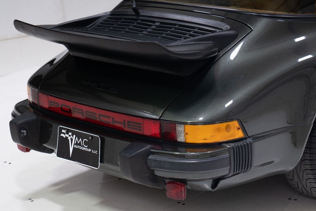 Porsche-911-1979-11