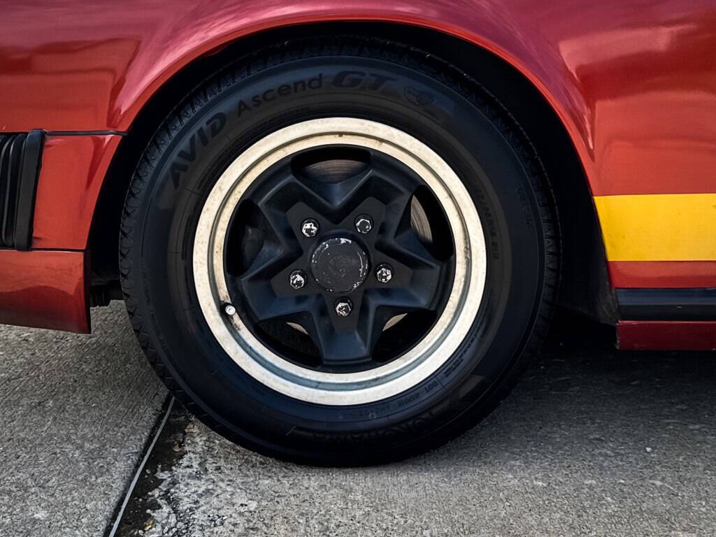 Porsche-911-1979-Convertible-4
