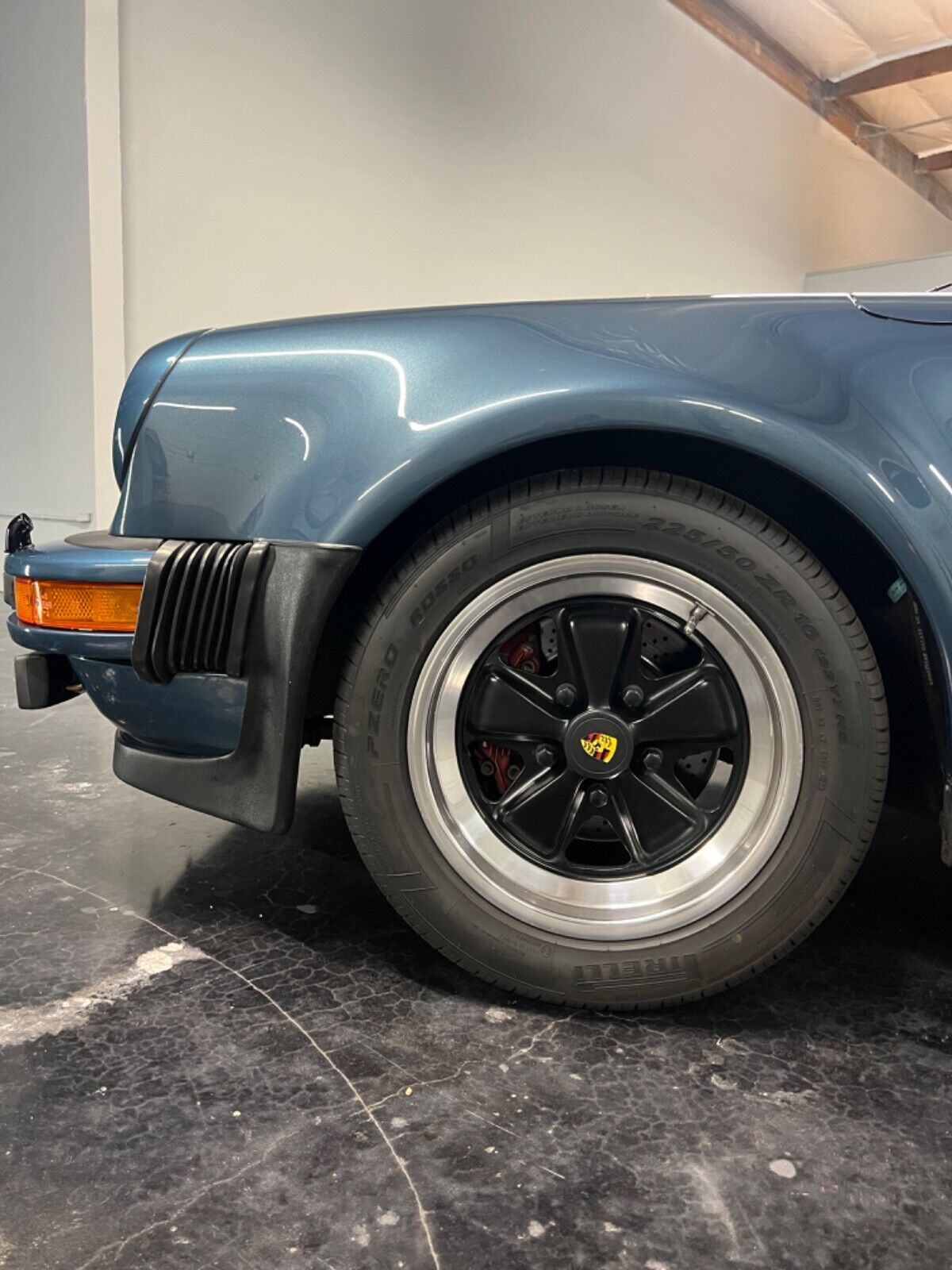Porsche-911-1979-Coupe-33