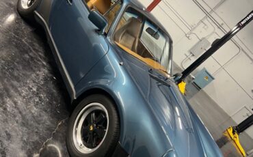 Porsche-911-1979-Coupe-4
