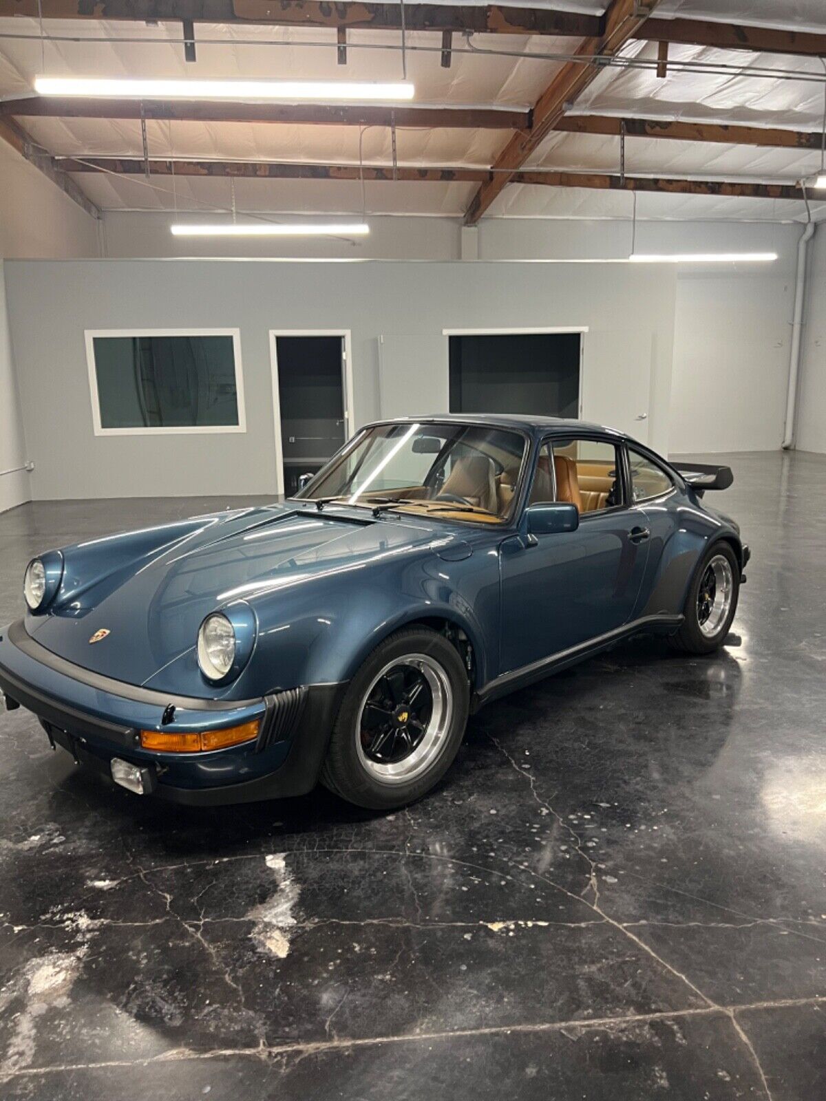 Porsche-911-1979-Coupe-5