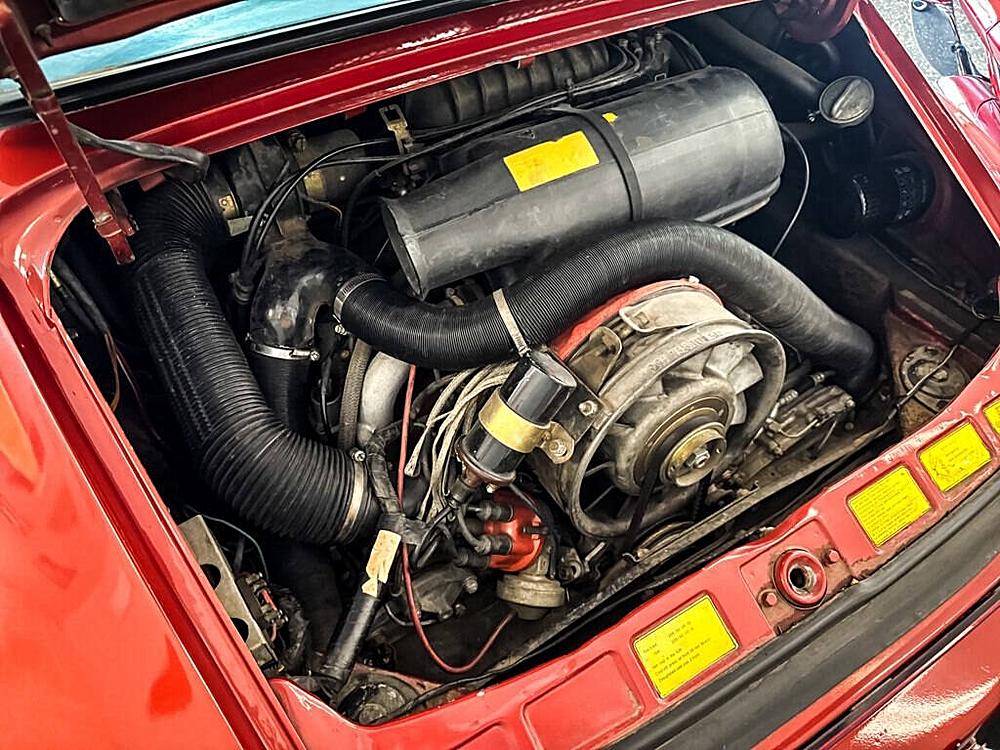Porsche-911-1979-red-13