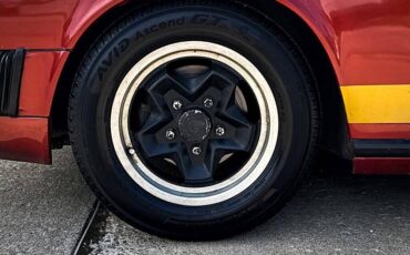 Porsche-911-1979-red-16