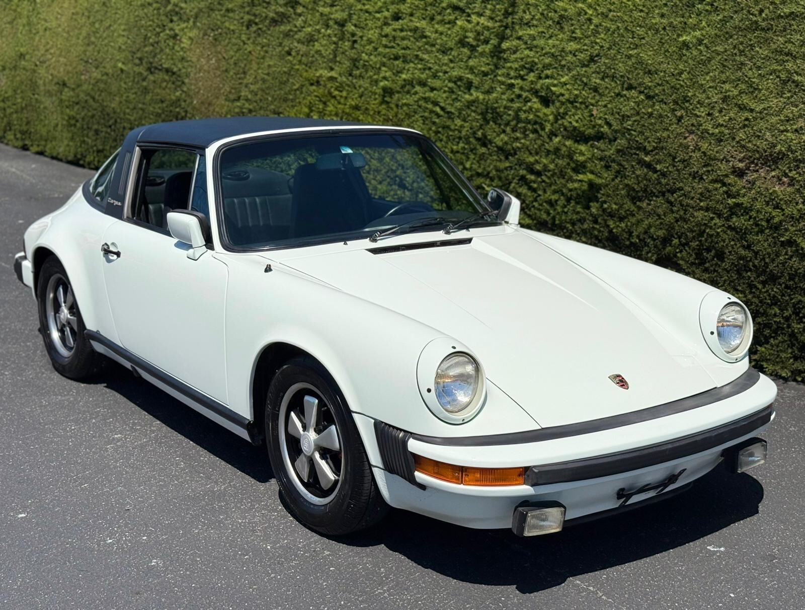 Porsche-911-1980-1