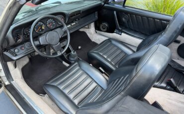 Porsche-911-1980-10