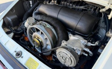 Porsche-911-1980-14