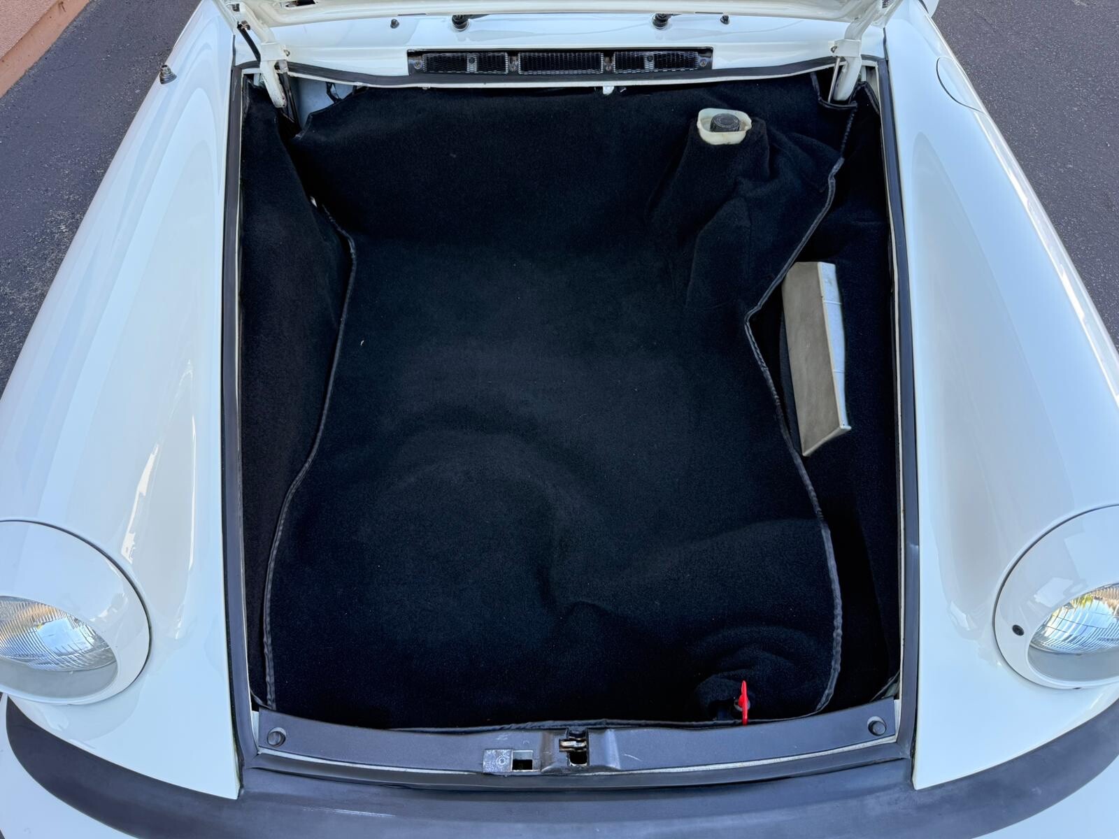 Porsche-911-1980-15