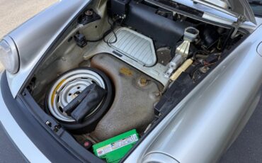 Porsche-911-1980-15