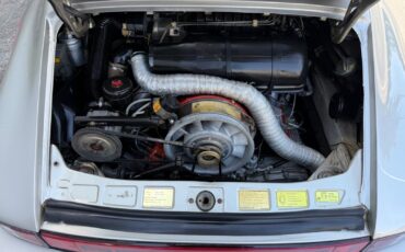 Porsche-911-1980-17