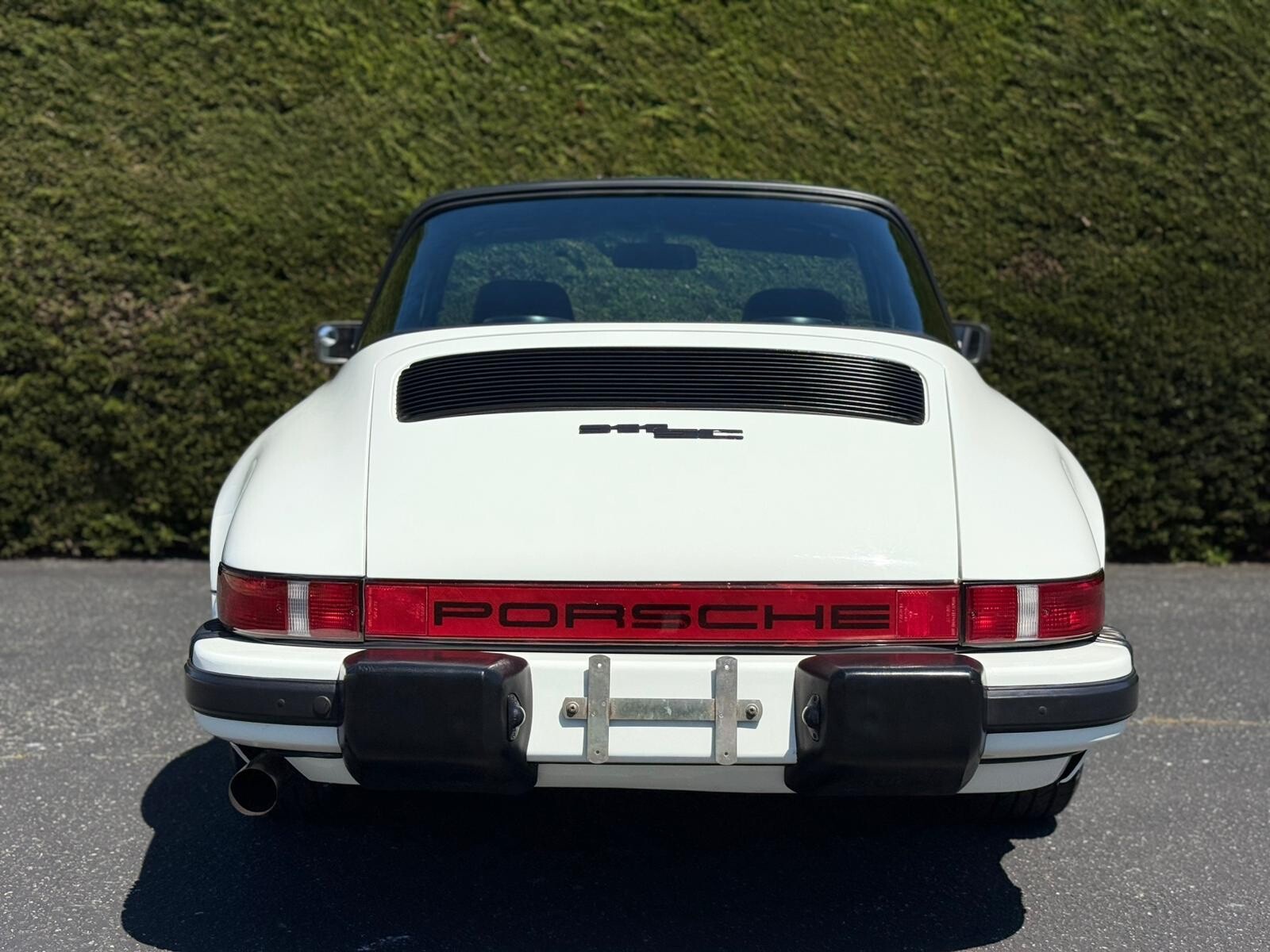 Porsche-911-1980-3