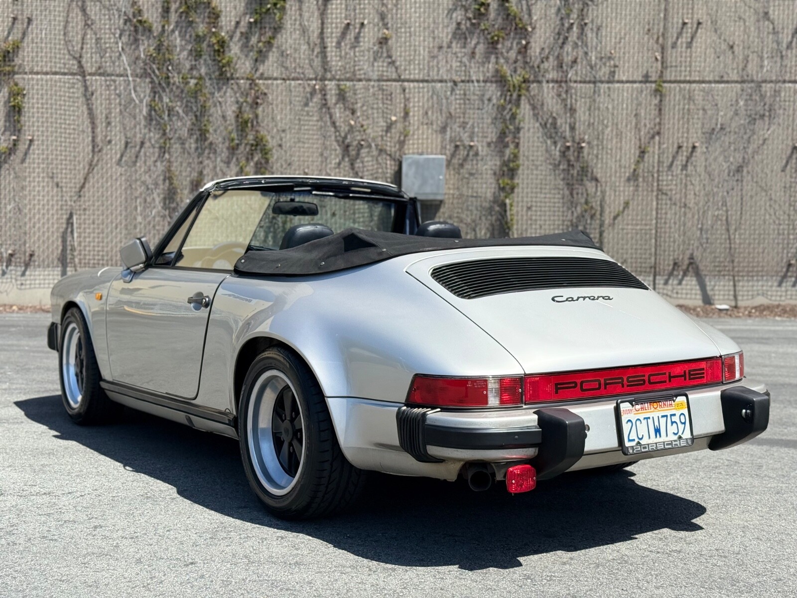 Porsche-911-1980-5