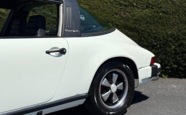Porsche-911-1980-7