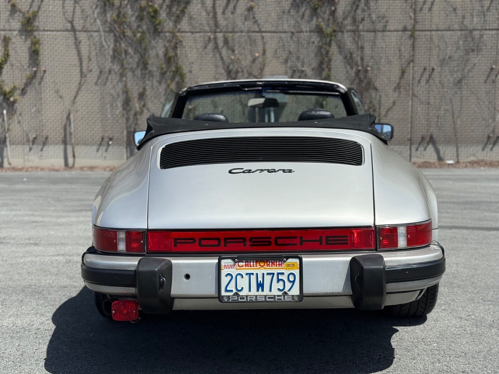 Porsche-911-1980-7