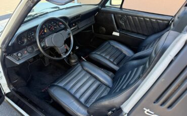 Porsche-911-1980-8