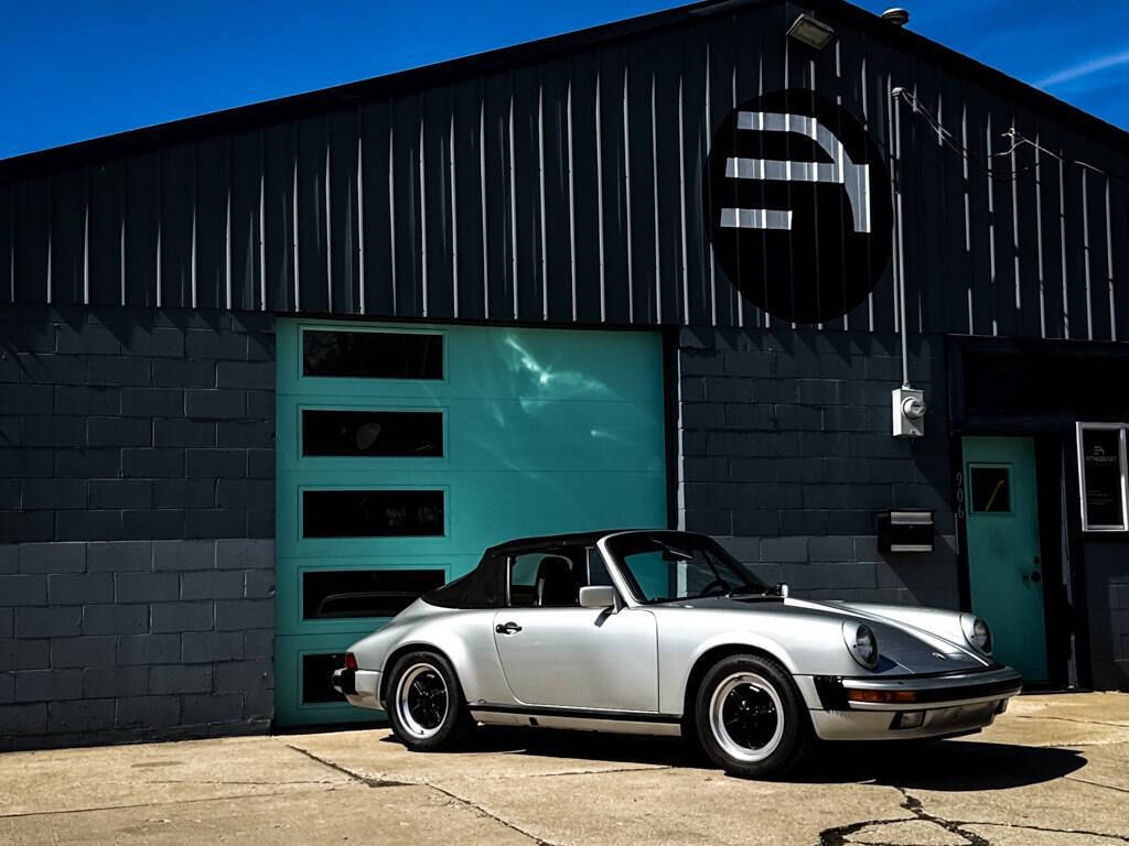 Porsche 911 1985 Convertible