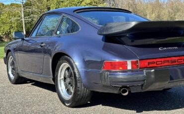 Porsche-911-1985-Coupe-35
