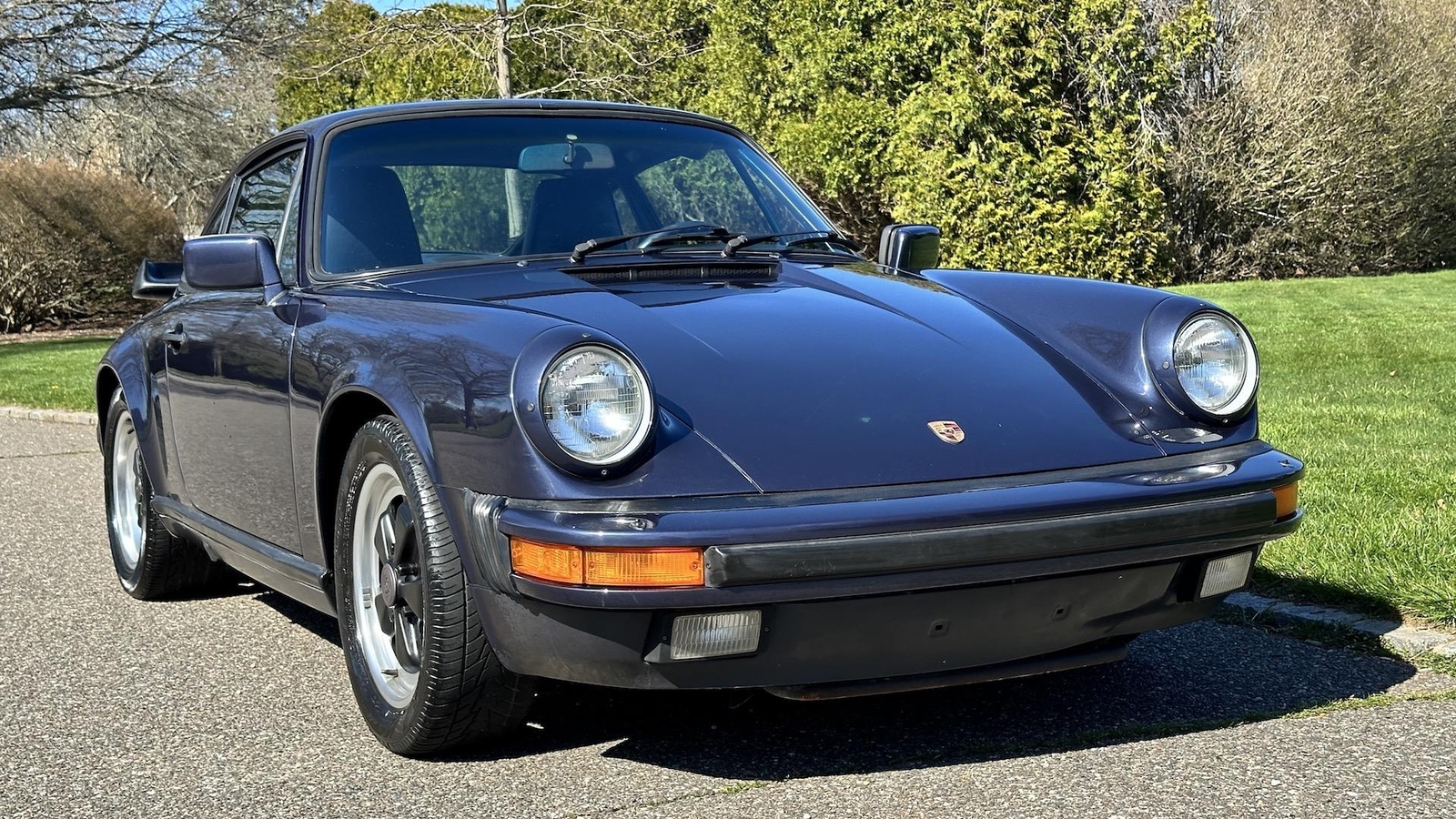 Porsche-911-1985-Coupe-9