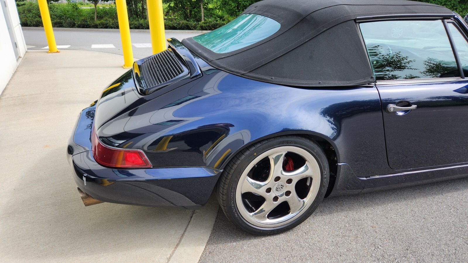 Porsche-911-1986-Convertible-9