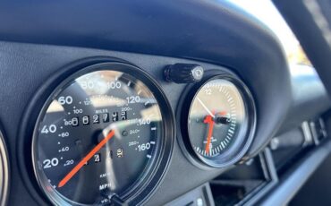 Porsche-911-1986-Coupe-5
