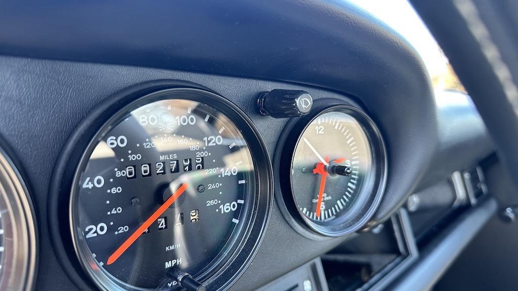 Porsche-911-1986-Coupe-5