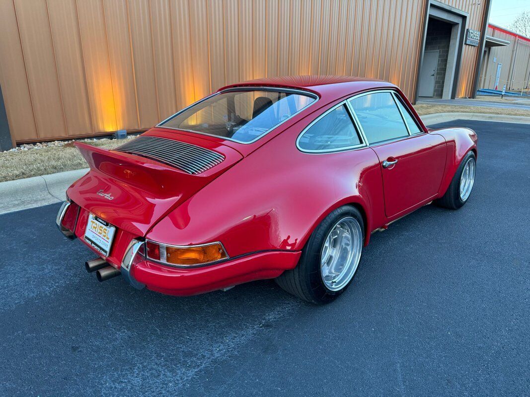 Porsche-911-1987-10