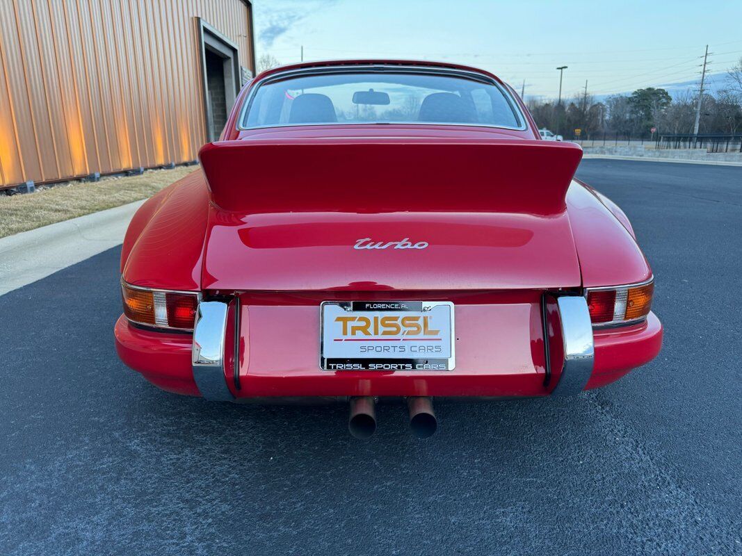 Porsche-911-1987-14