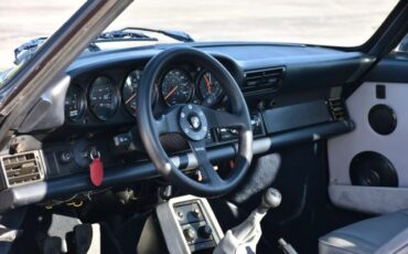 Porsche-911-1987-Coupe-16