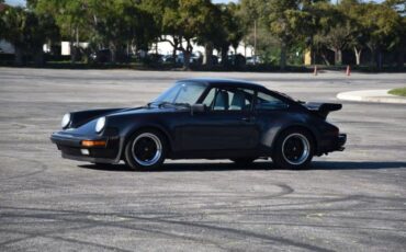 Porsche-911-1987-Coupe-2