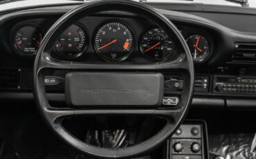 Porsche-911-1988-13