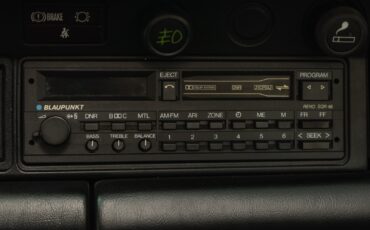 Porsche-911-1988-15
