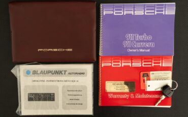 Porsche-911-1988-19