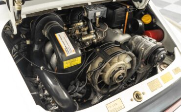 Porsche-911-1988-39
