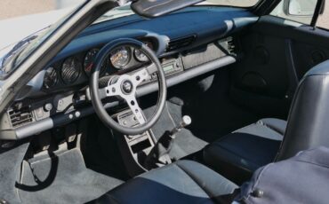 Porsche-911-1988-Convertible-30